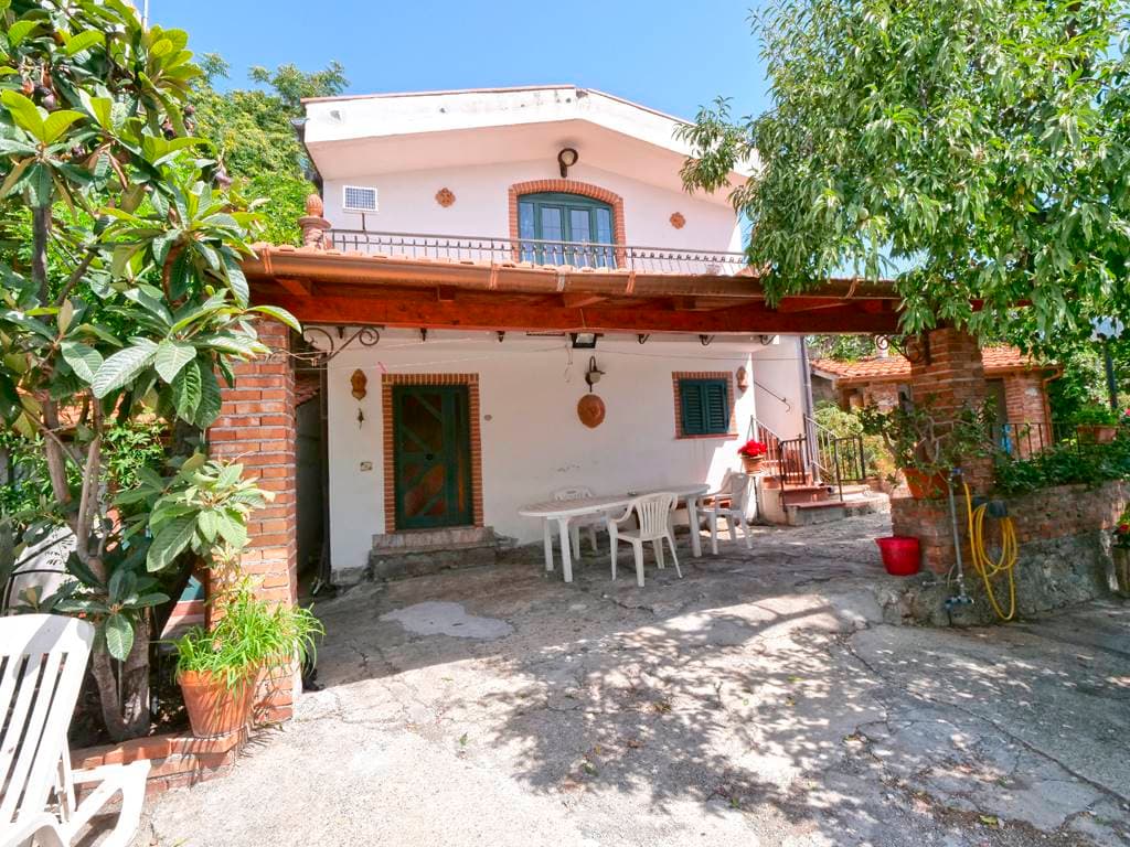 Vedi altre foto