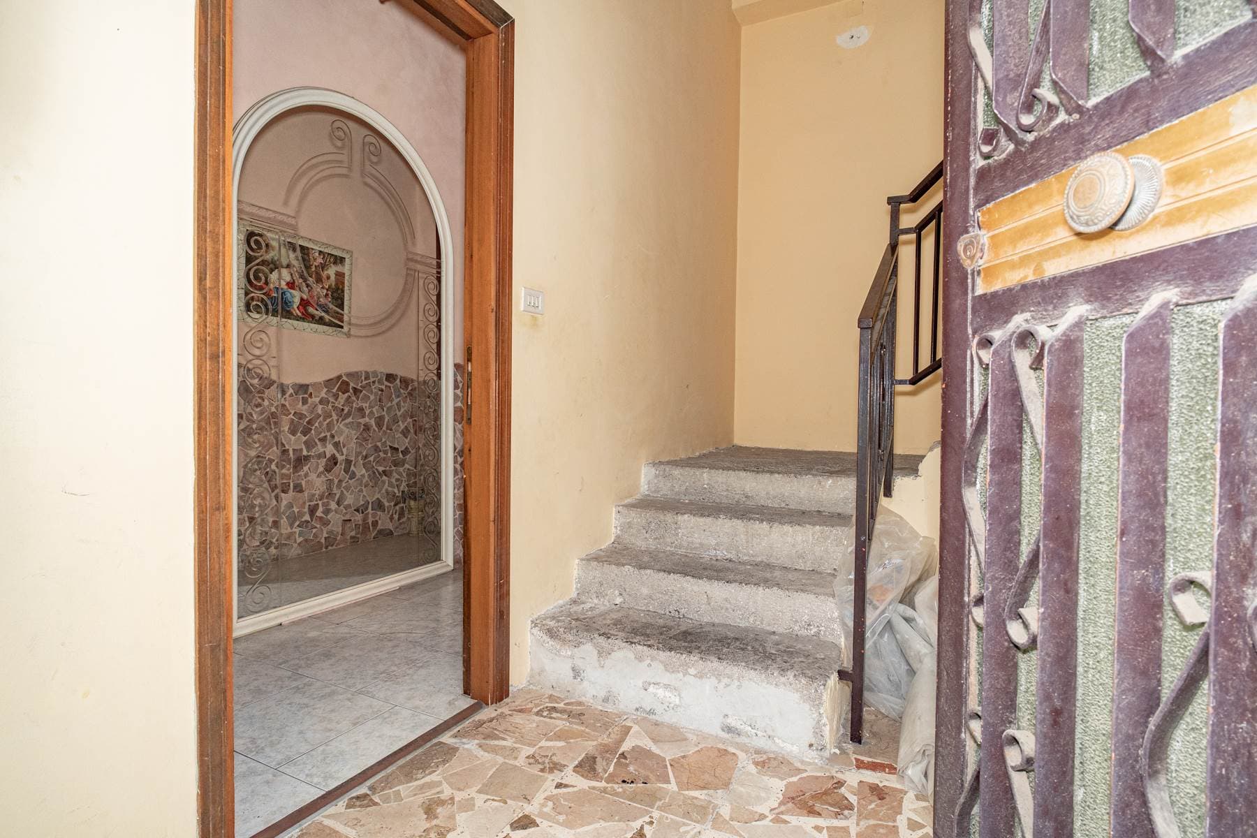 Foto 2 di 15