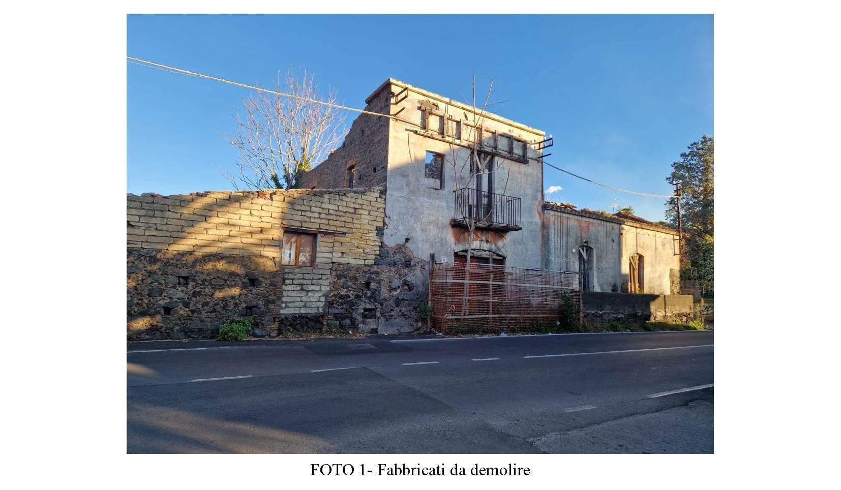 Foto 2 di 20