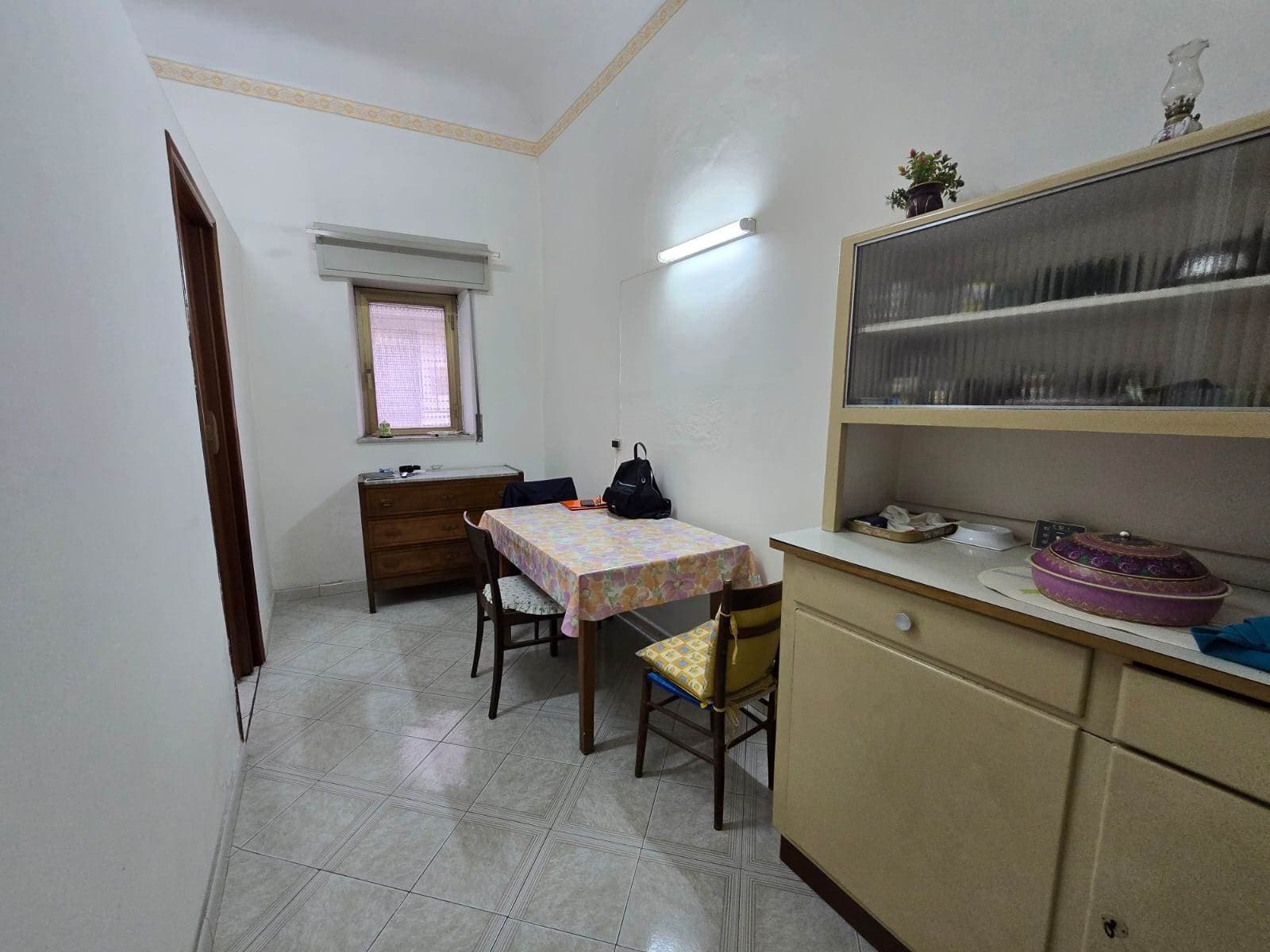 Foto 2 di 20
