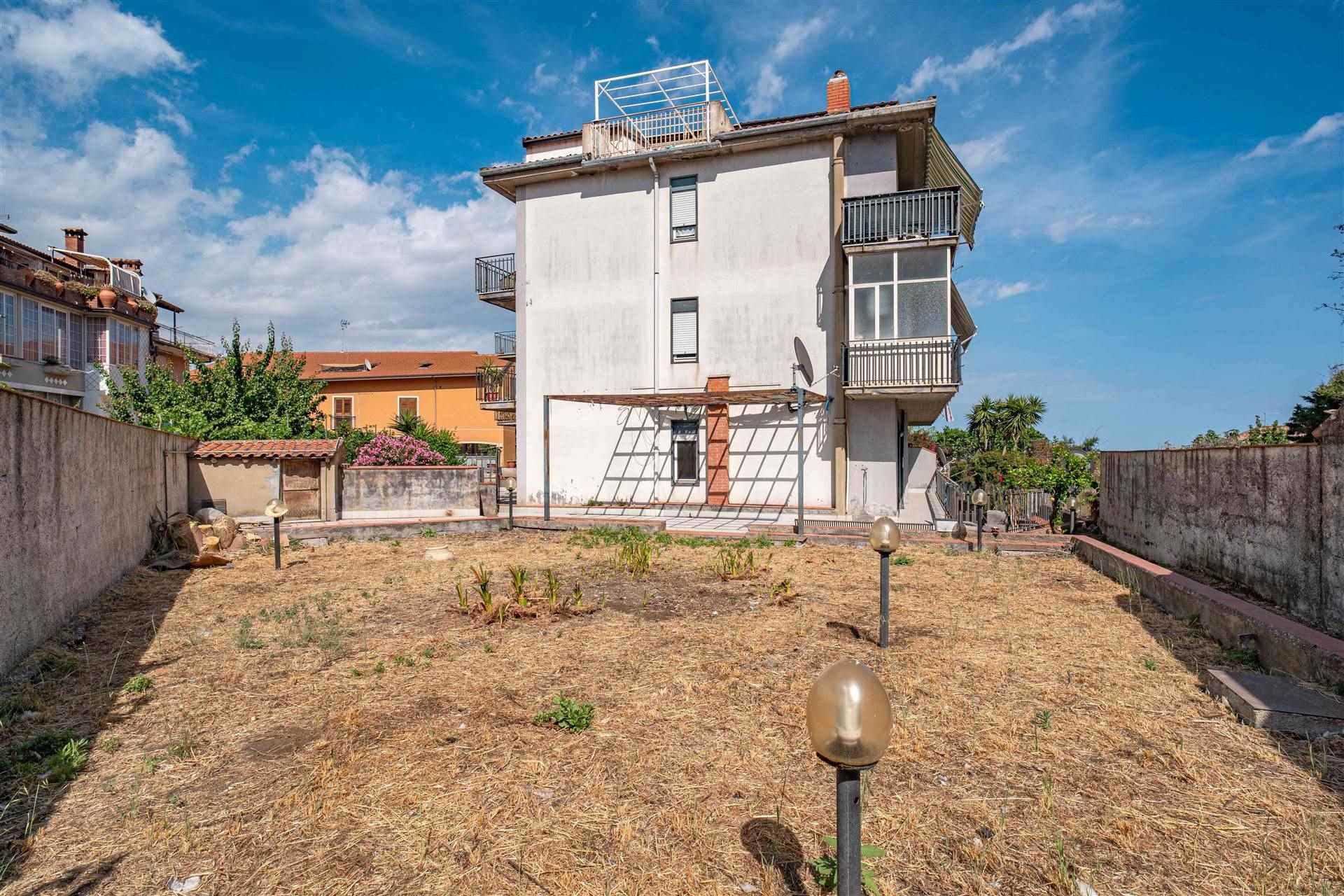 Vedi altre foto