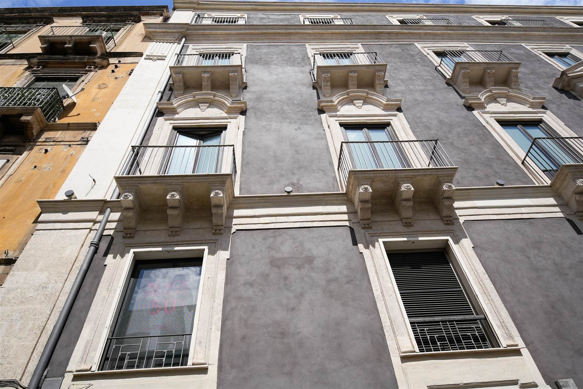 Vedi altre foto